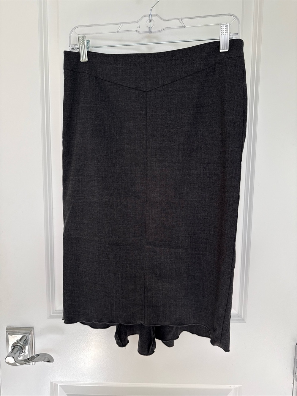 BCBGMAXAZRIA Classic Dark Gray Wool Pencil Skirt - Women's